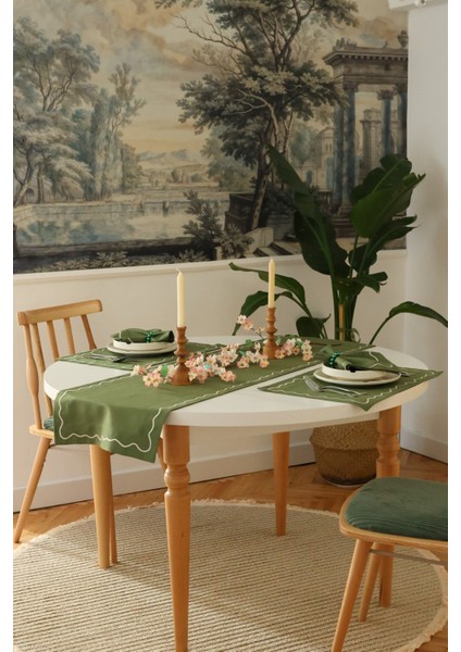 Yakacihome Florina Yeşil 4AMERIKANSERVIS,1RUNNER,4PEÇETE, 4peçetehalkası Duck Keten Yıkanabilir Leke Tutmaz Set