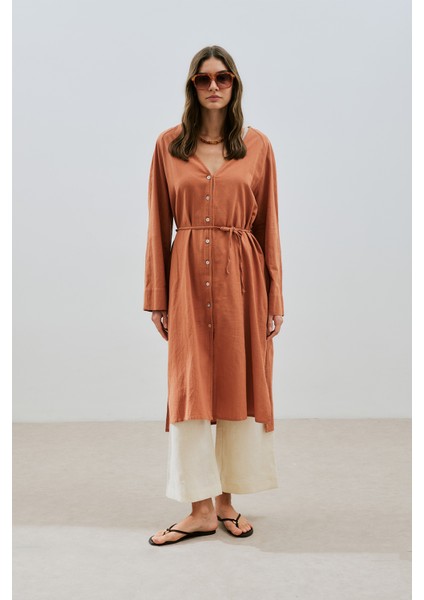 Dokulu Düğmeli Uzun Tunik Tarçın fırsatları