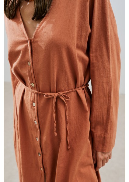 Dokulu Düğmeli Uzun Tunik Tarçın indirimleri