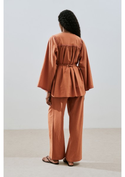 Dokulu Işlemeli Gömlek Tarçın