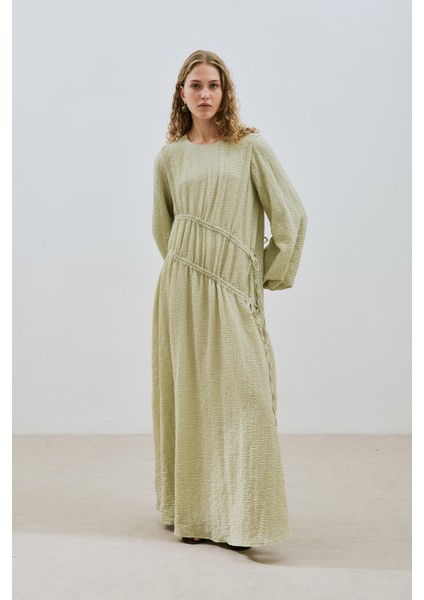Büzgü Bağlamalı Dokulu Elbise Yeşil