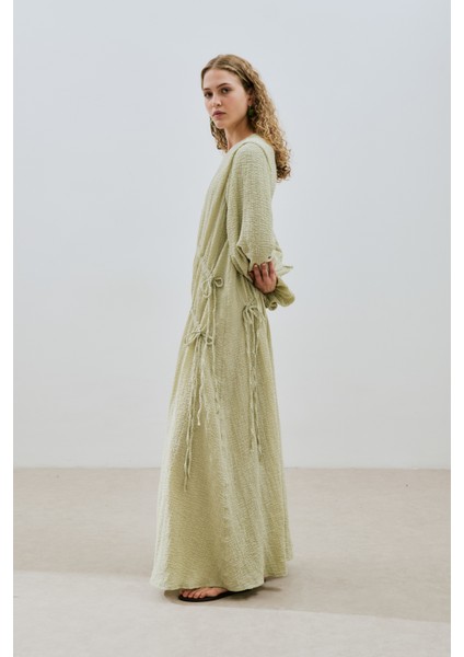 Büzgü Bağlamalı Dokulu Elbise Yeşil