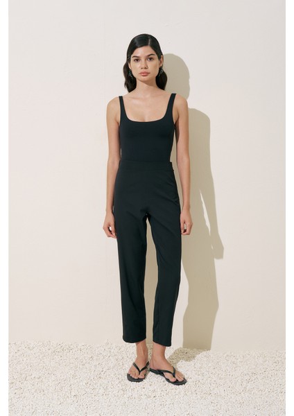 Düz Kesim Mayo Pantolon Siyah