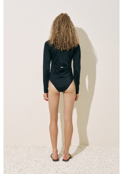 Şerit Detaylı Surf Mayo Siyah