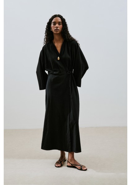 Dokulu Kruvaze Kapamalı Elbise Siyah