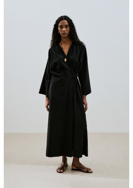 Dokulu Kruvaze Kapamalı Elbise Siyah fiyatları