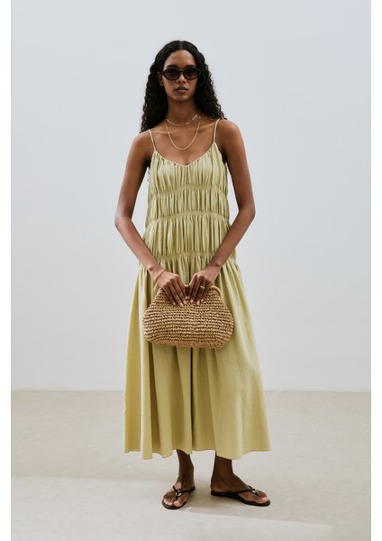 Dokulu Büzgü Detaylı Elbise Soft Yeşil fiyatları