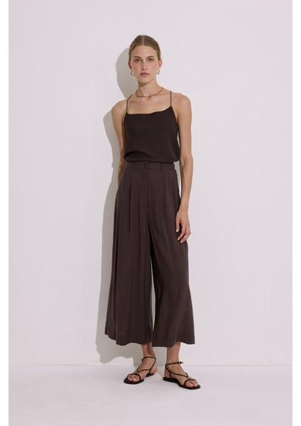 Modal Pileli Geniş Pantolon Acı Kahve modelleri