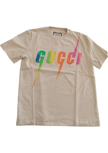 Göğüs Baskılı T-Shirt