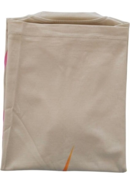 Göğüs Baskılı T-Shirt fırsatları