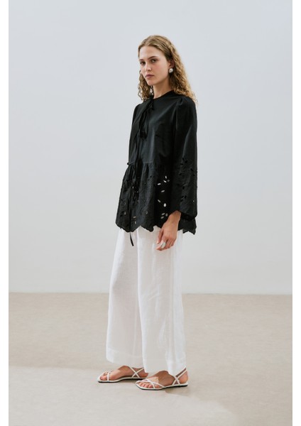 Bağlamalı Nakışlı Tunik Siyah