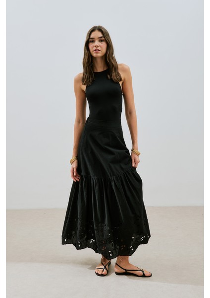 Nakışlı Uzun Etek Siyah fiyatları