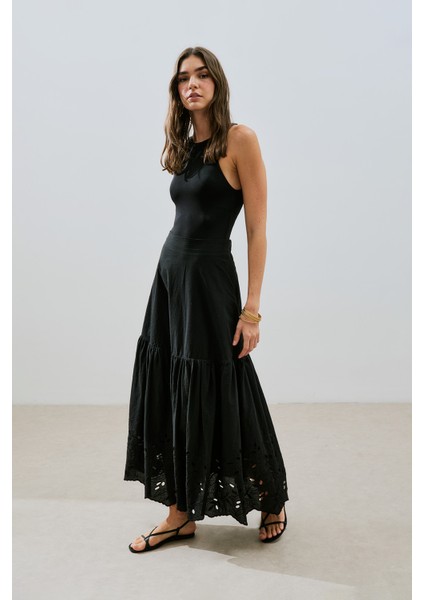 Nakışlı Uzun Etek Siyah fırsatları