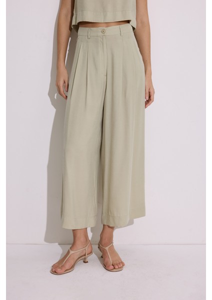 Modal Pileli Geniş Pantolon Çağla modelleri