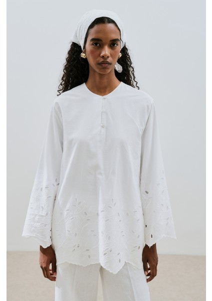 Nakış Detaylı Tunik Ekru indirimleri