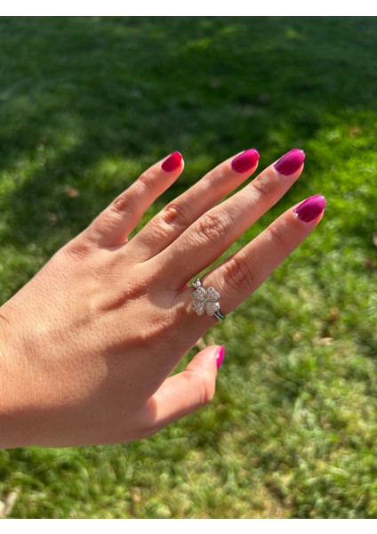 Gümüş Yonca Çelik Stres Yüzüğü fırsatları