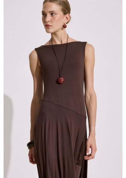 Kolsuz Dökümlü Elbise Kahverengi fiyatları