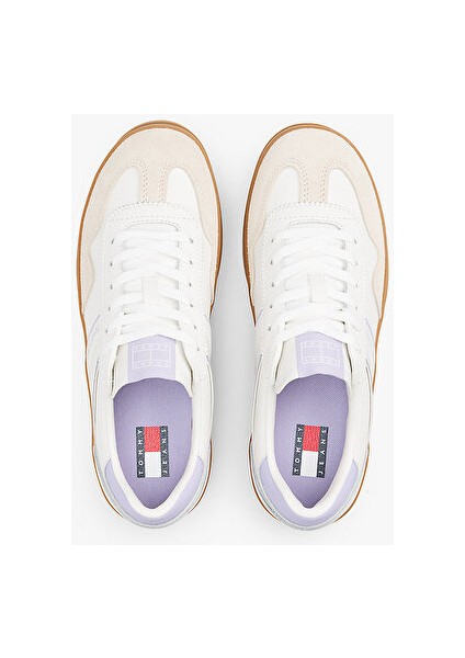 Kadın Beyaz Sneaker modelleri