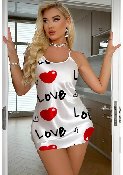 Beyaz Aşk Temalı Kalp Desenli Saten Gecelik