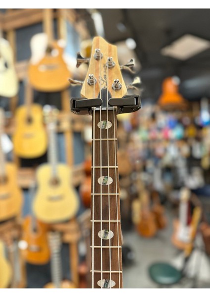 B04- Rd 4 Telli Aktif Bass Gitar Kırmızı Renk indirimleri