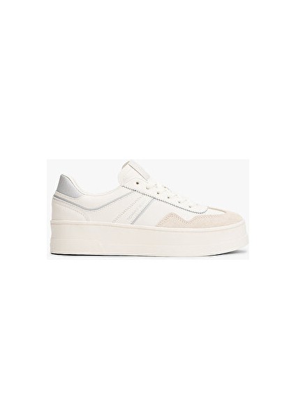 Kadın Beyaz Sneaker