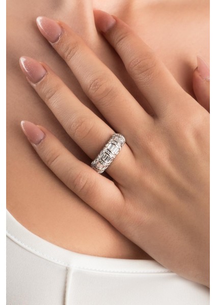 Avangard Baget 18 Ayar Beyaz Altın Kaplama Gümüş Yüzük fiyatları