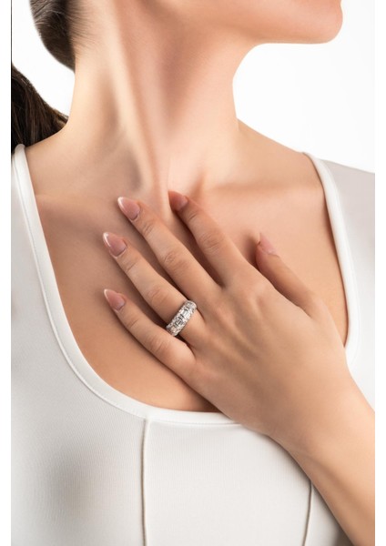 Avangard Baget 18 Ayar Beyaz Altın Kaplama Gümüş Yüzük fırsatları