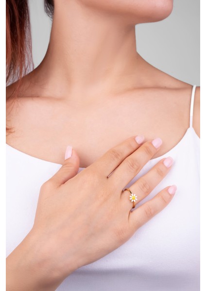 Kyoto Papatyası 18 Ayar Sarı Altın Kaplama Ayarlanabilir Gümüş Yüzük fiyatları