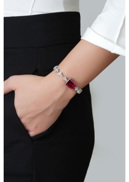 Created Ruby Taşlı 18 Ayar Beyaz Altın Kaplama Gümüş Baget Bileklik fiyatları