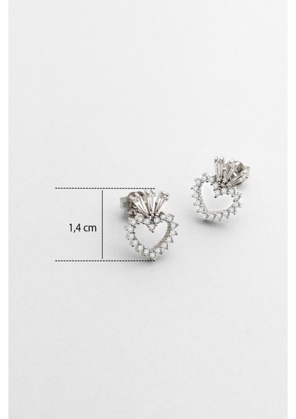 Beyaz Altın Sertifikalı Premium Created Trapez Taşlı Kalp Küpe modelleri