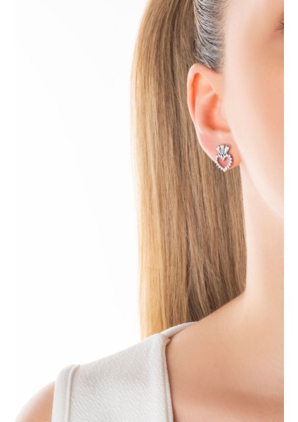 Beyaz Altın Sertifikalı Premium Created Trapez Taşlı Kalp Küpe fırsatları