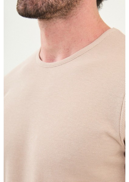 Desenli Slim Fit Kısa Kollu Pamuk Erkek T-Shirt fiyatları