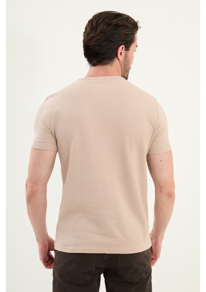 Desenli Slim Fit Kısa Kollu Pamuk Erkek T-Shirt modelleri