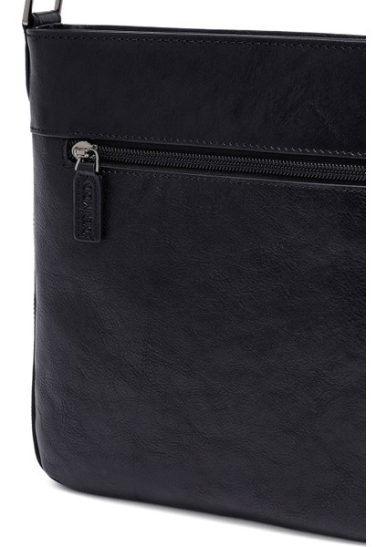 Erkek Siyah Uzun Askılı Deri Postacı Çantası 25SBD3017FT