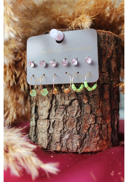 Su Yeşili Boncuklı Küpe Seti