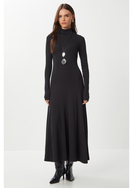 Kloş Uzun Modal Elbise LUB0235 Siyah fiyatları