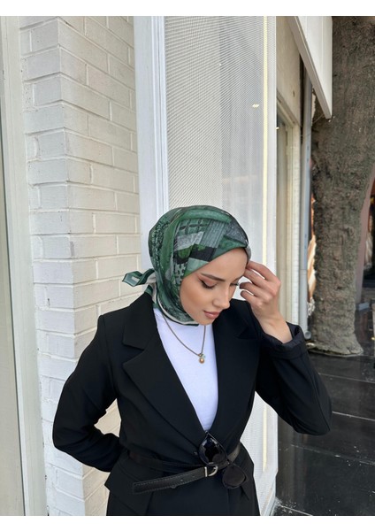 Tablo Desenli Eşarp Zümrüt modelleri