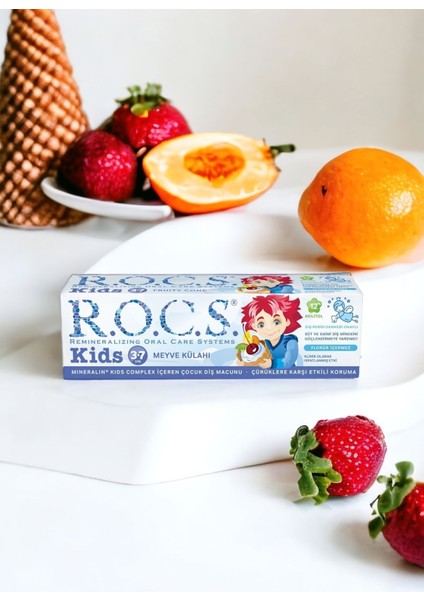 Kids Meyve Aromalı Florürsüz Diş Macunu 45 gr x 2'li Paket – Çocuklar için Güvenli ve Nazik Formül fırsatları