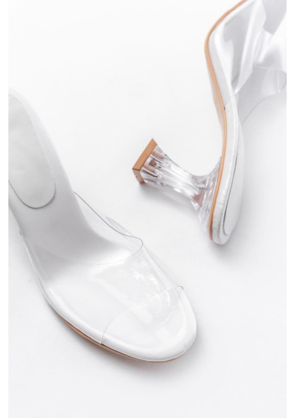 S-619 Beyaz Rugan Şeffaf Bantlı Şeffaf Topuklu Yuvarlak Burunlu Kadın Terlik indirimleri