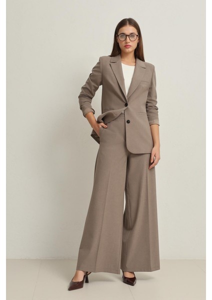 Vizon Cep ve Düğme Detaylı Basic Ceket