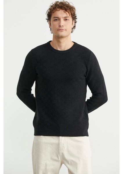 Motifli Sıfır Yaka Triko Kazak - Siyah fiyatları