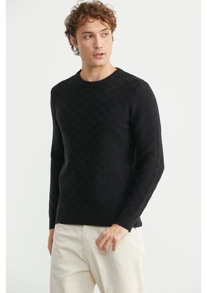 Motifli Sıfır Yaka Triko Kazak - Siyah fırsatları