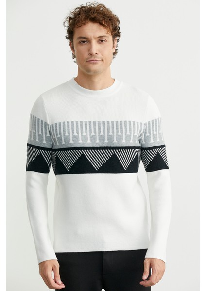 Çift Renk Motifli Triko Kazak - Kemik fiyatları