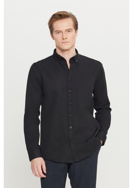 Erkek Siyah Düğmeli Yaka Kolay Ütülenebilir Pamuklu Slim Fit Dar Kesim Oxford Gömlek indirimleri