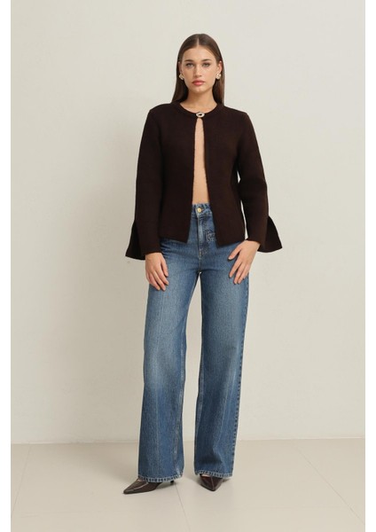 Acı-Kahve Kol Detaylı Basic Triko fiyatları