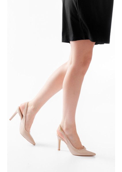 ST-1153 Bej Rugan Günlük Arkası Açık 9 cm Topuklu Kadın Ayakkabı