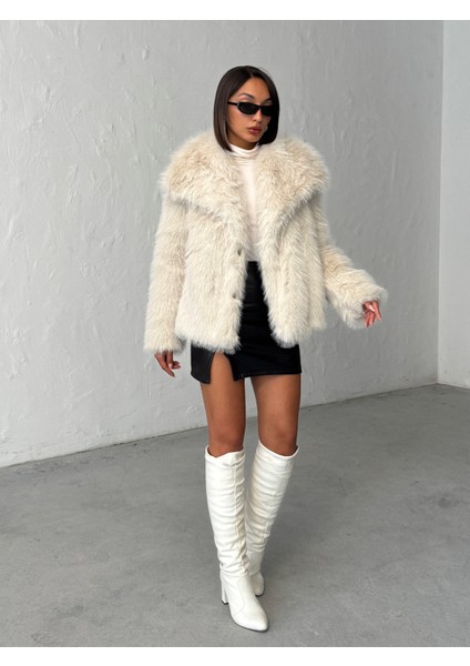Kadın Suni Kürklü Ceket indirimleri