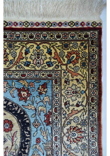 Saf Ipekten El Dokuma Mihraplı Seccade Kayseri Halısı 81X138 cm (1.12 M²)