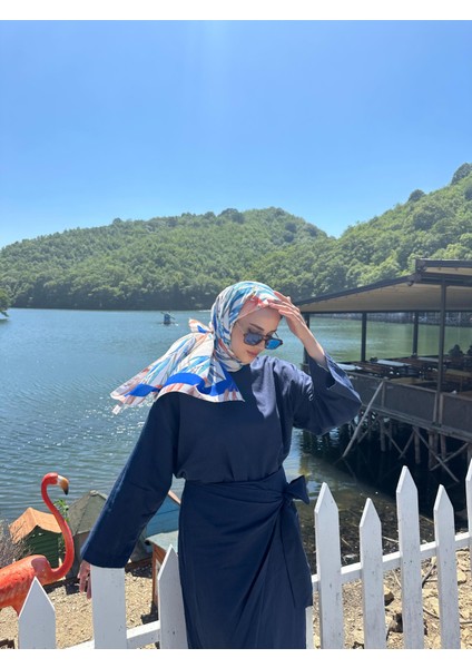 Çiçekli Zincir Desenli Şal