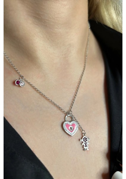 925 Ayar Gümüş Kız Çocuğu Figürlü Kalp Kolye - 23176601